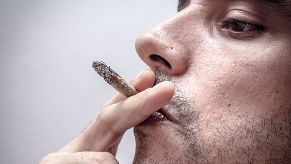男人赶紧戒烟 这6个戒烟好处让你心动