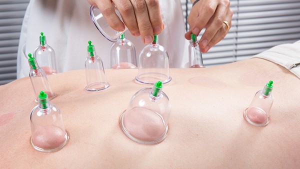 女人冬天喝什么茶好呢？女人首选菊花茶普洱茶